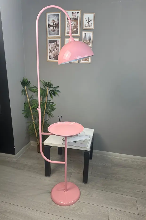 Pembe Metal Sehpalı Hareketli Başlık E27 Lambader
